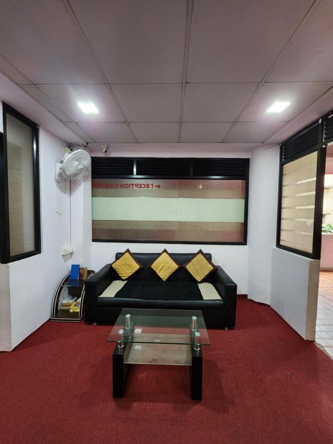 Seasons I & Dorms Guest house Madgaon